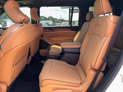 2026 Jeep Grand Cherokee GRAND CHEROKEE L SUMMIT 4X4