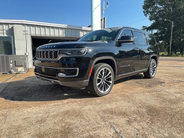 2022 Jeep Wagoneer Series III 4x2