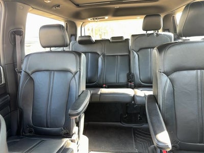 2022 Jeep Wagoneer Series III 4x2