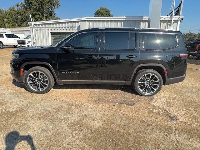 2022 Jeep Wagoneer Series III 4x2