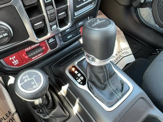 2026 Jeep Gladiator GLADIATOR MOJAVE 4X4