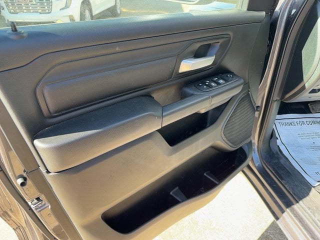 2023 RAM 1500 Tradesman Crew Cab 4x4 5'7' Box