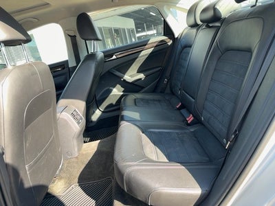2015 Volkswagen Passat 2.0L TDI SEL Premium