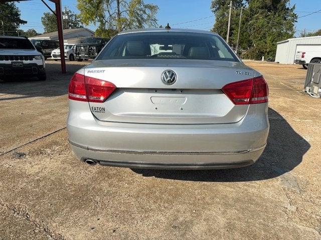 2015 Volkswagen Passat 2.0L TDI SEL Premium