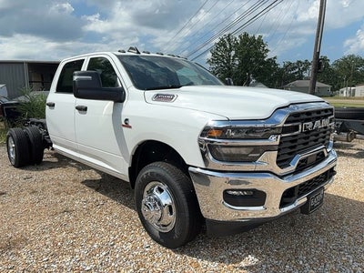 2026 RAM Ram 3500 Chassis Cab RAM 3500 TRADESMAN CREW CAB CHASSIS 4X4 60' CA