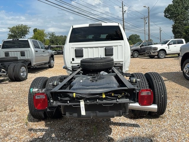 2026 RAM Ram 3500 Chassis Cab RAM 3500 TRADESMAN CREW CAB CHASSIS 4X4 60' CA