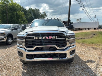 2026 RAM Ram 3500 Chassis Cab RAM 3500 TRADESMAN CREW CAB CHASSIS 4X4 60' CA