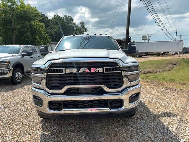 2026 RAM Ram 3500 Chassis Cab RAM 3500 TRADESMAN CREW CAB CHASSIS 4X4 60' CA