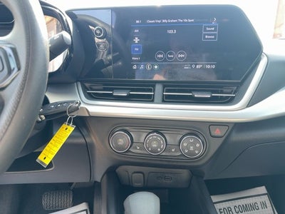 2024 Chevrolet Trax FWD SP